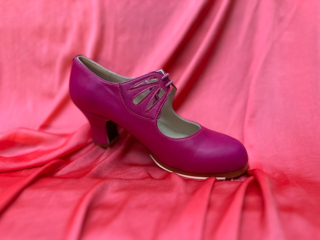 Zapato Begoña Cervera mod. Cordonera color Fucsia talla 37