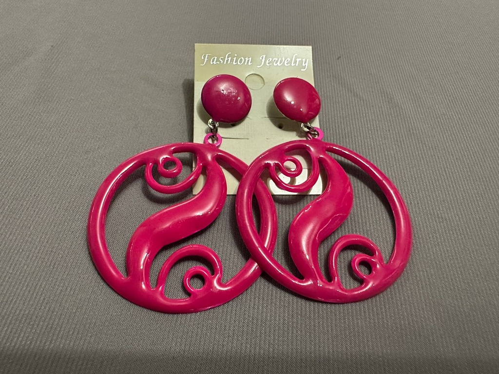 Aretes círculo calado