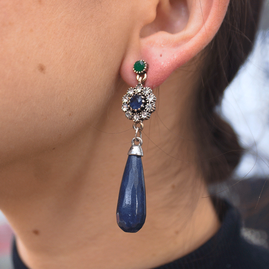 [ARE00117009] Aretes Cristal Flor y gota (Azul Marino)