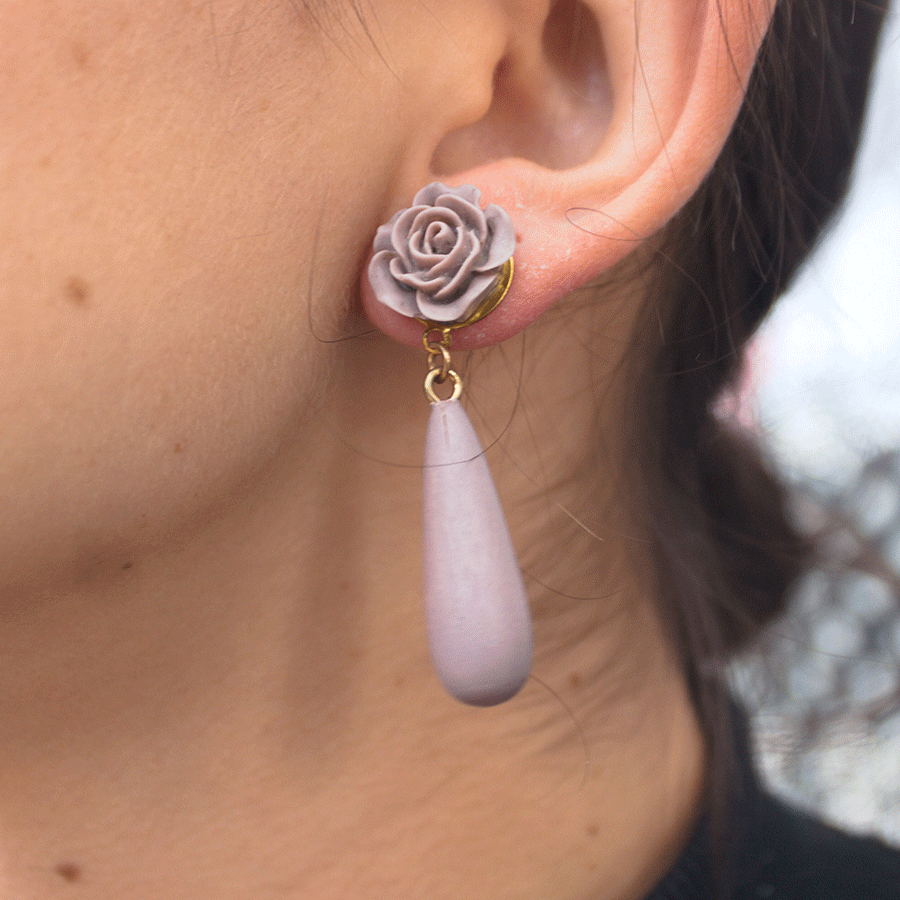 [ARE00132040] Aretes Rosa y Gota (Chicle)
