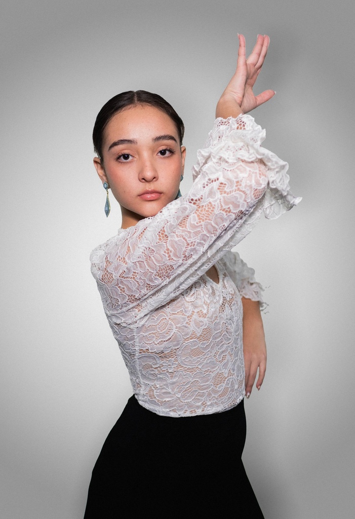 Blusa Gitana de encaje 