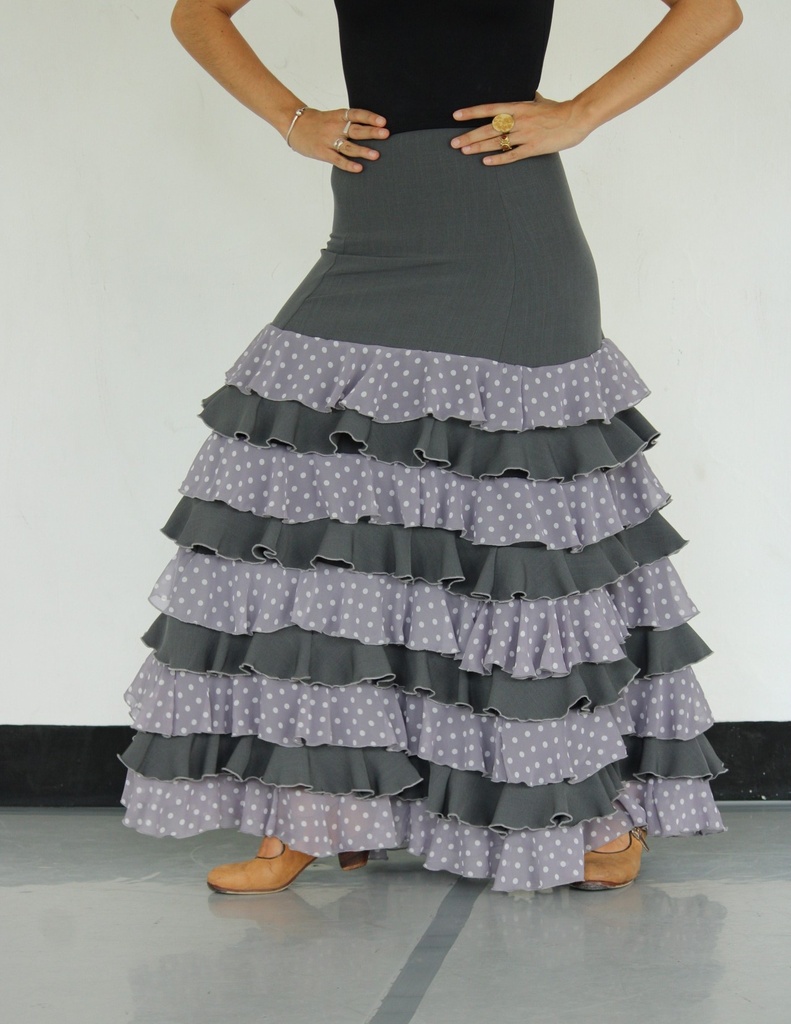 Falda Flamenca 4 piezas especial