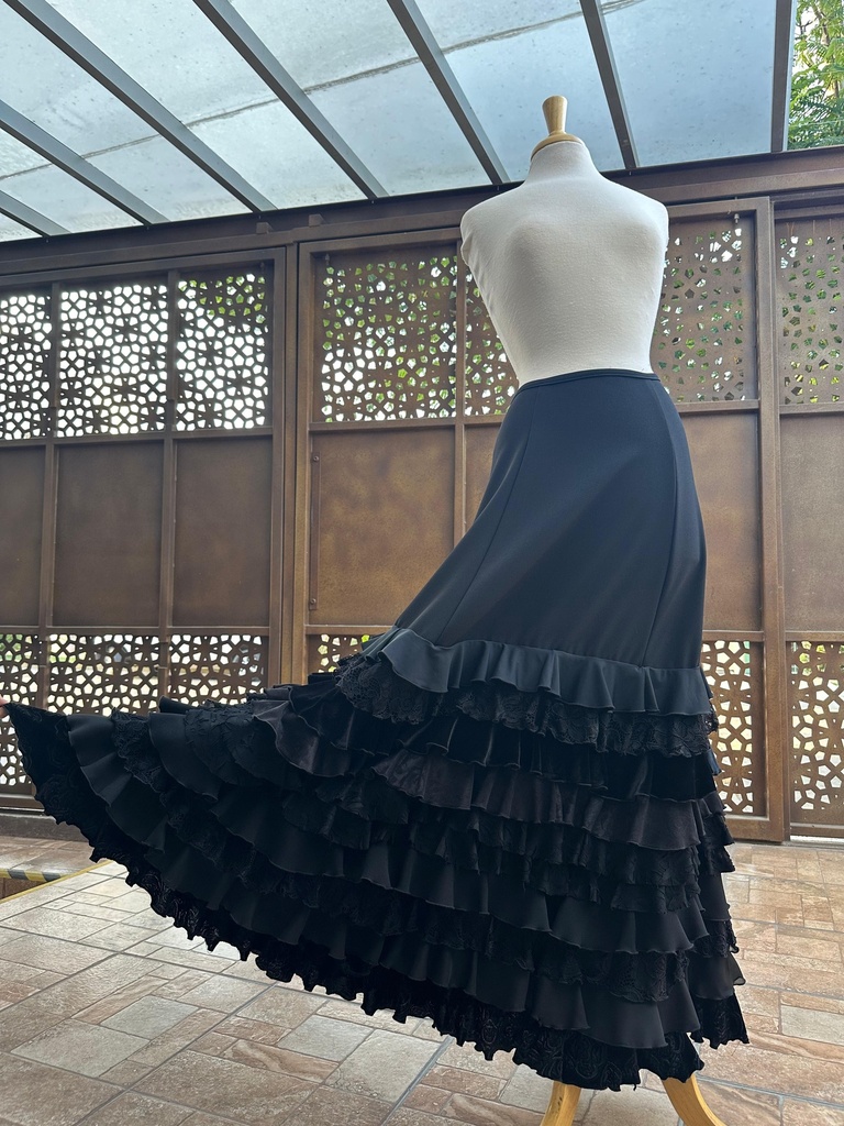 Falda flamenca gitana 4 piezas 10 olanes
