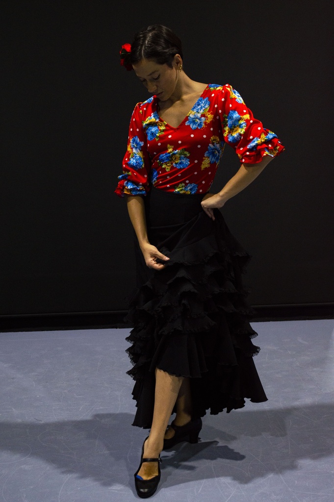 Blusa gitana floreada roja