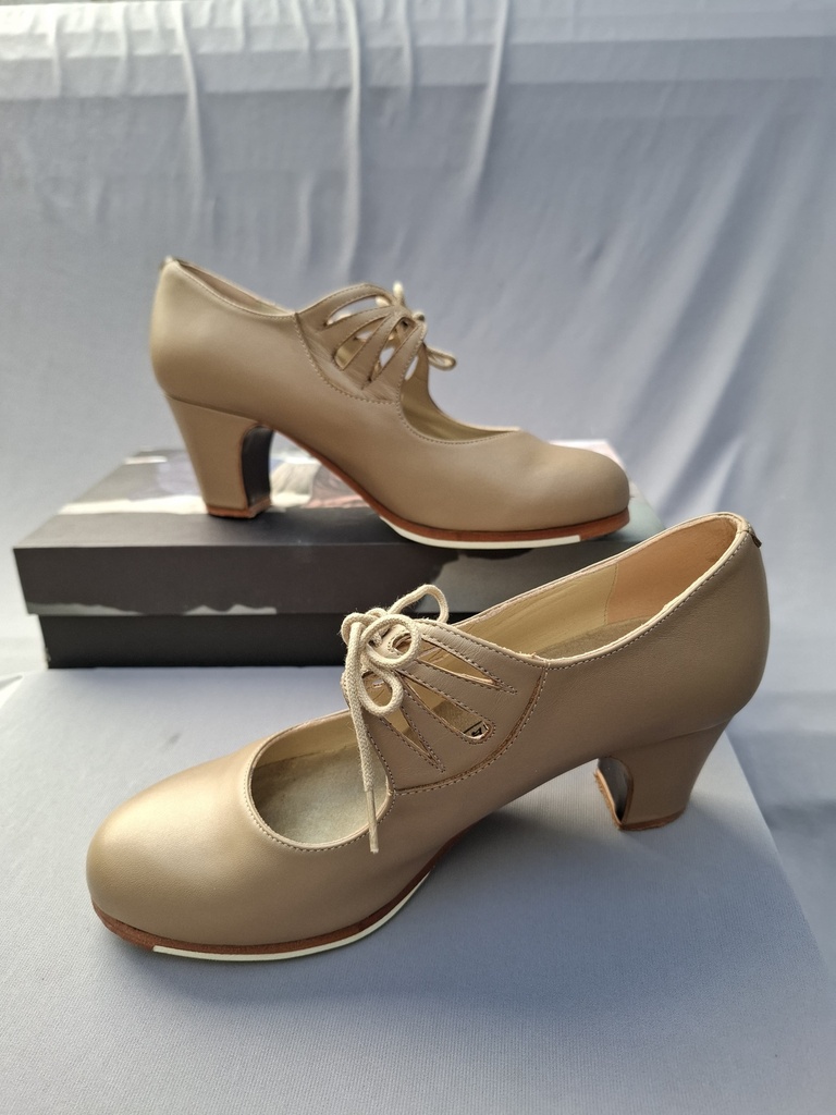 [ZBC00455T365] Zapato Begoña Cervera mod. Candor color maquillaje  (36.5)