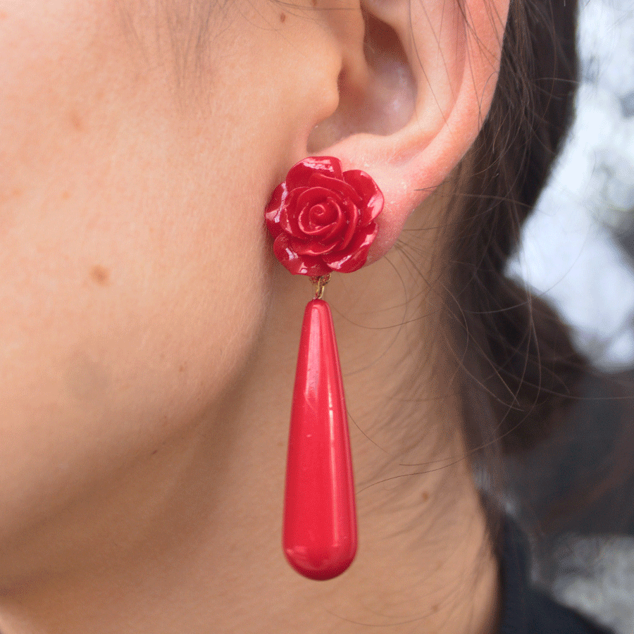 Aretes con  Rosa y gota larga