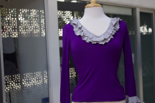 [BLU00824021TM] Blusa morada con olán Lila