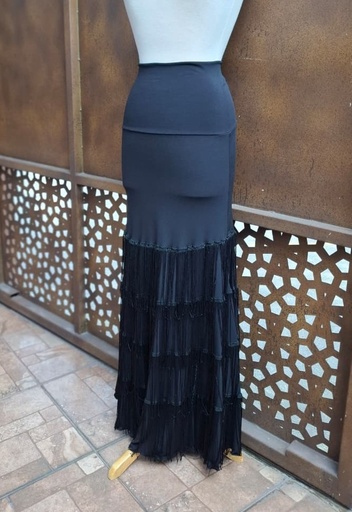 Falda gitana con flecos